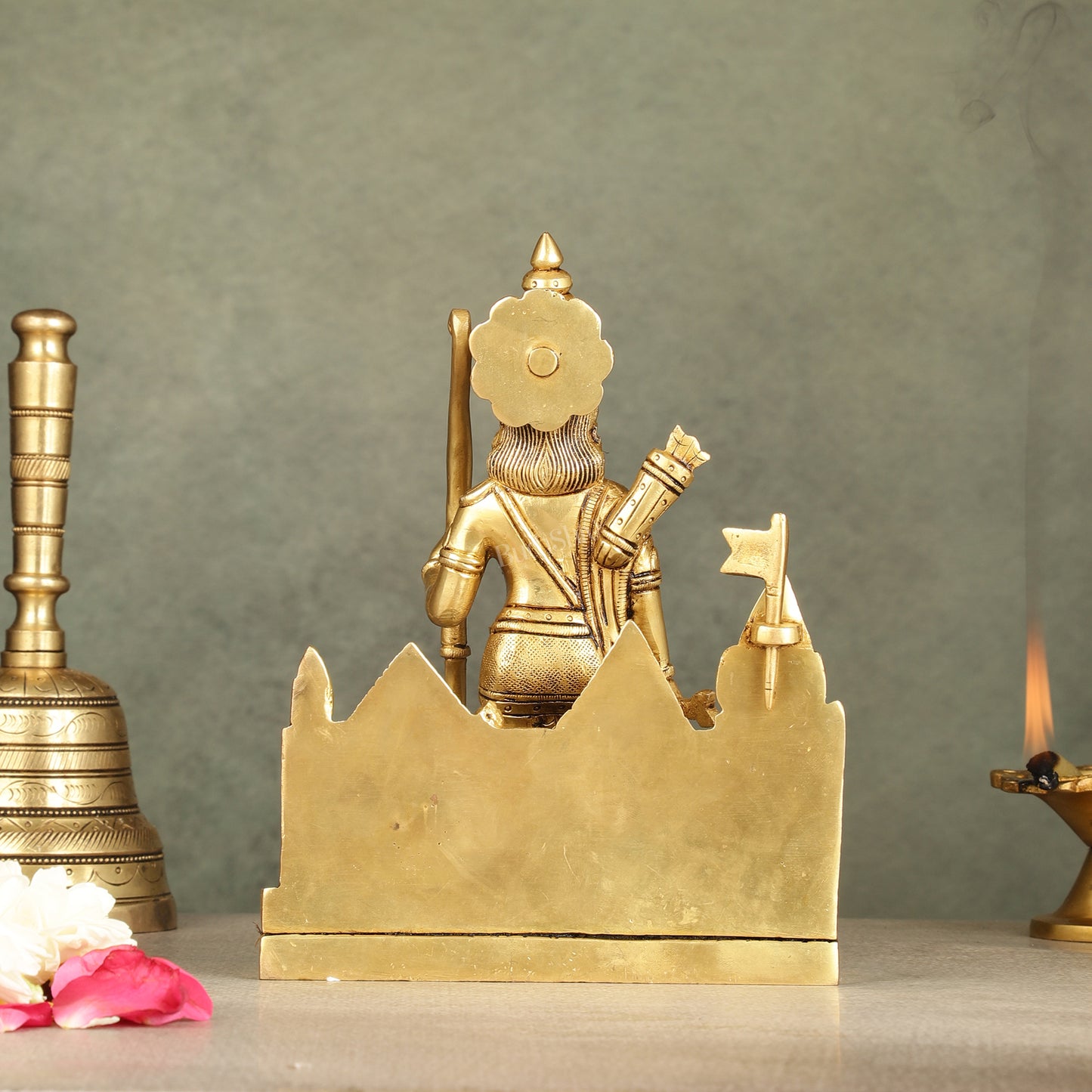 Brass standing Rama idol 8"
