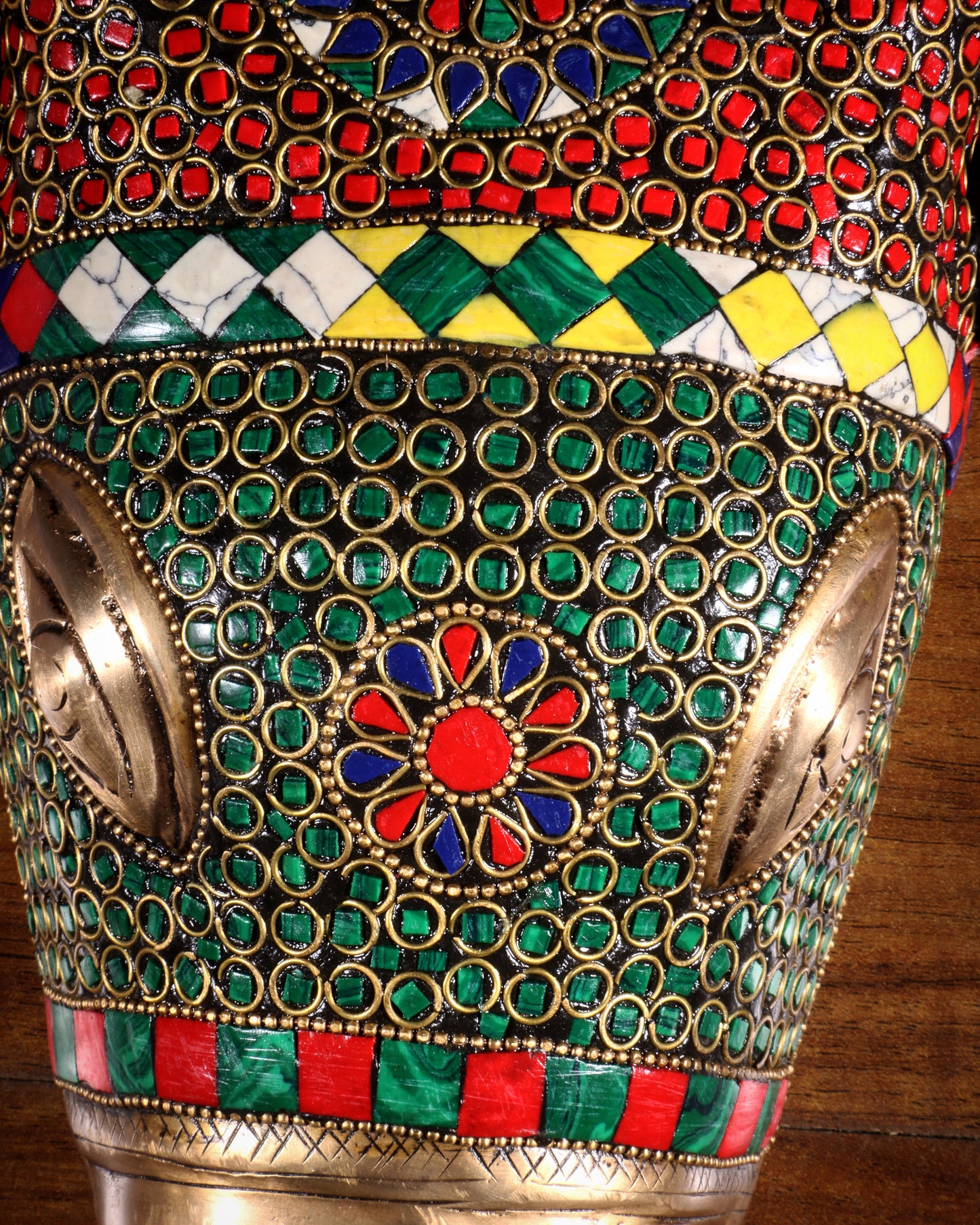 Brass Cow Head Wall Hanging – stonework 12"