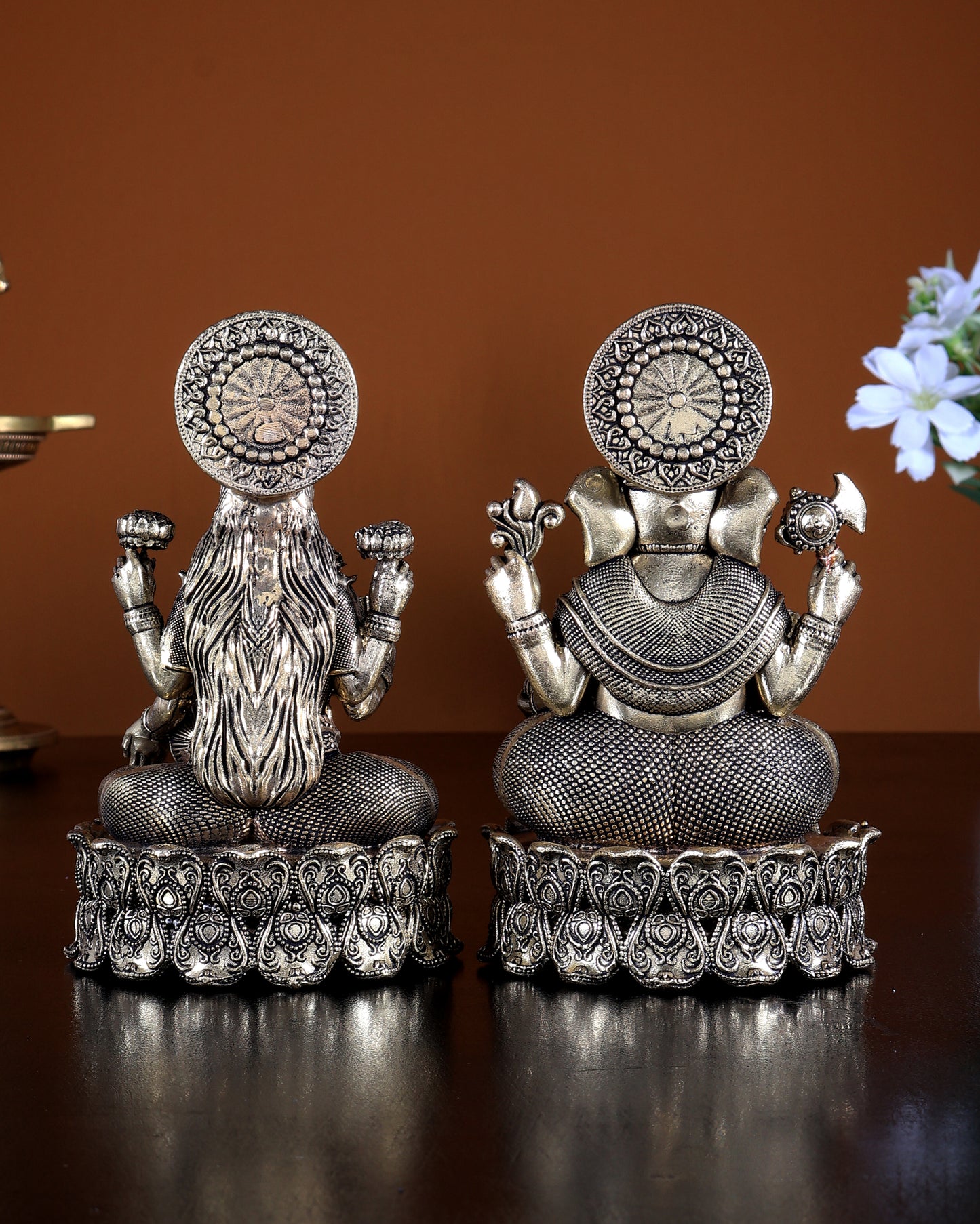 Brass Superfine Ganesha Lakshmi Idols on Lotus Base 5.25 inch