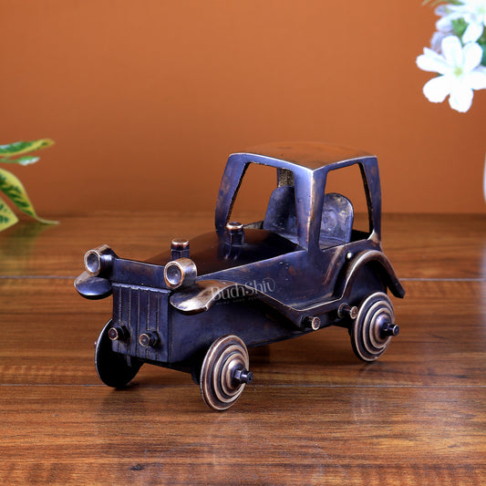 Vintage Brass Car Showpiece
Classic Décor | Handcrafted in Solid Brass