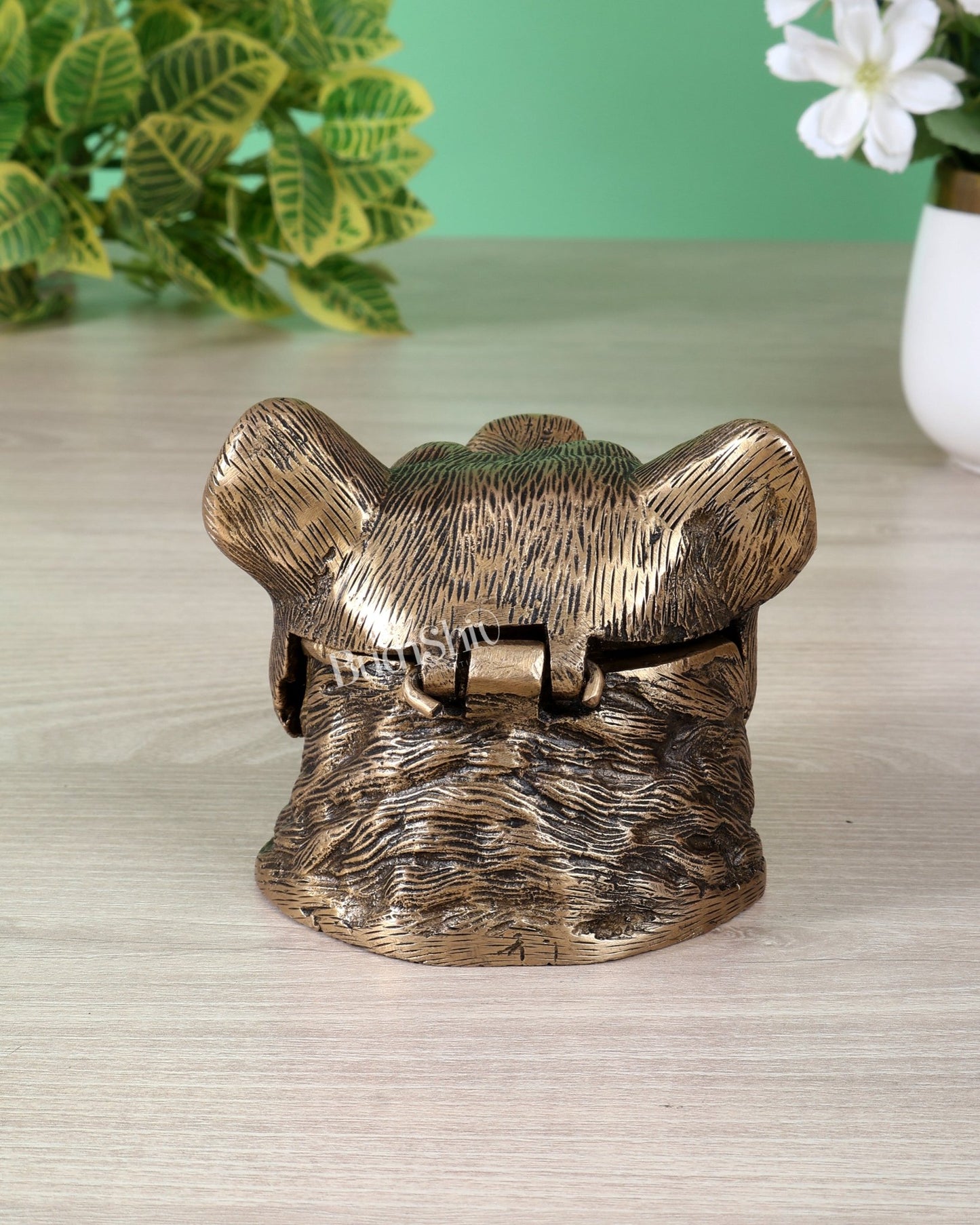 Brass Bear Face Ink Pot – Artistic Vintage Desk Accessory - Budhshiv.com