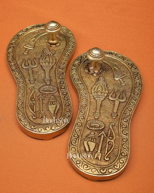 Brass Charan Paduka (Holy God’s Feet) – Kadau Design 6" - Budhshiv.com