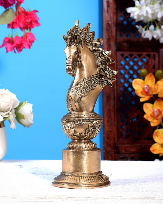 Brass Chess Knight Horse Showpiece for Vastu 10 inch - Budhshiv.com
