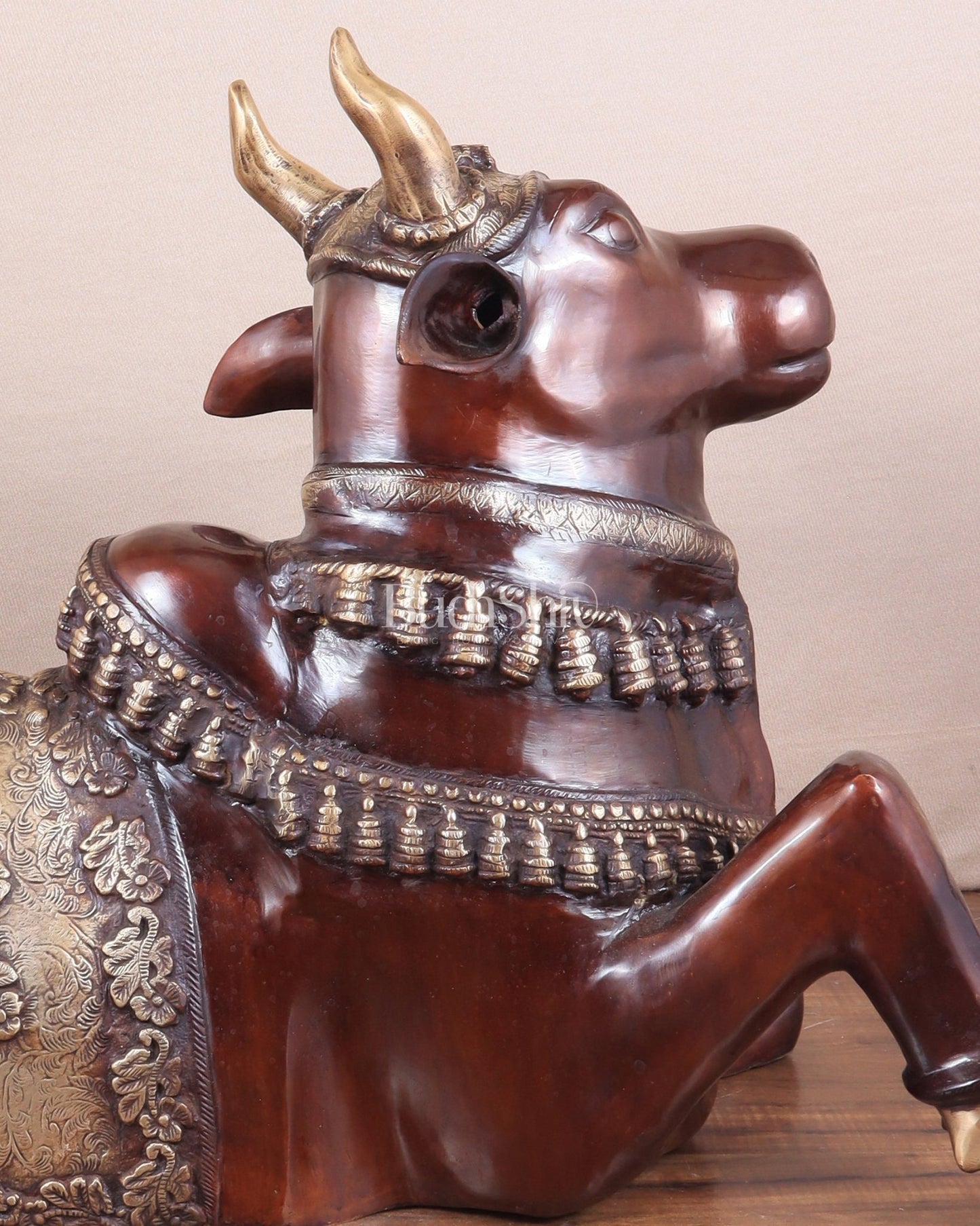 Brass Large Nandi statue 33" glossy brown - Budhshiv.com