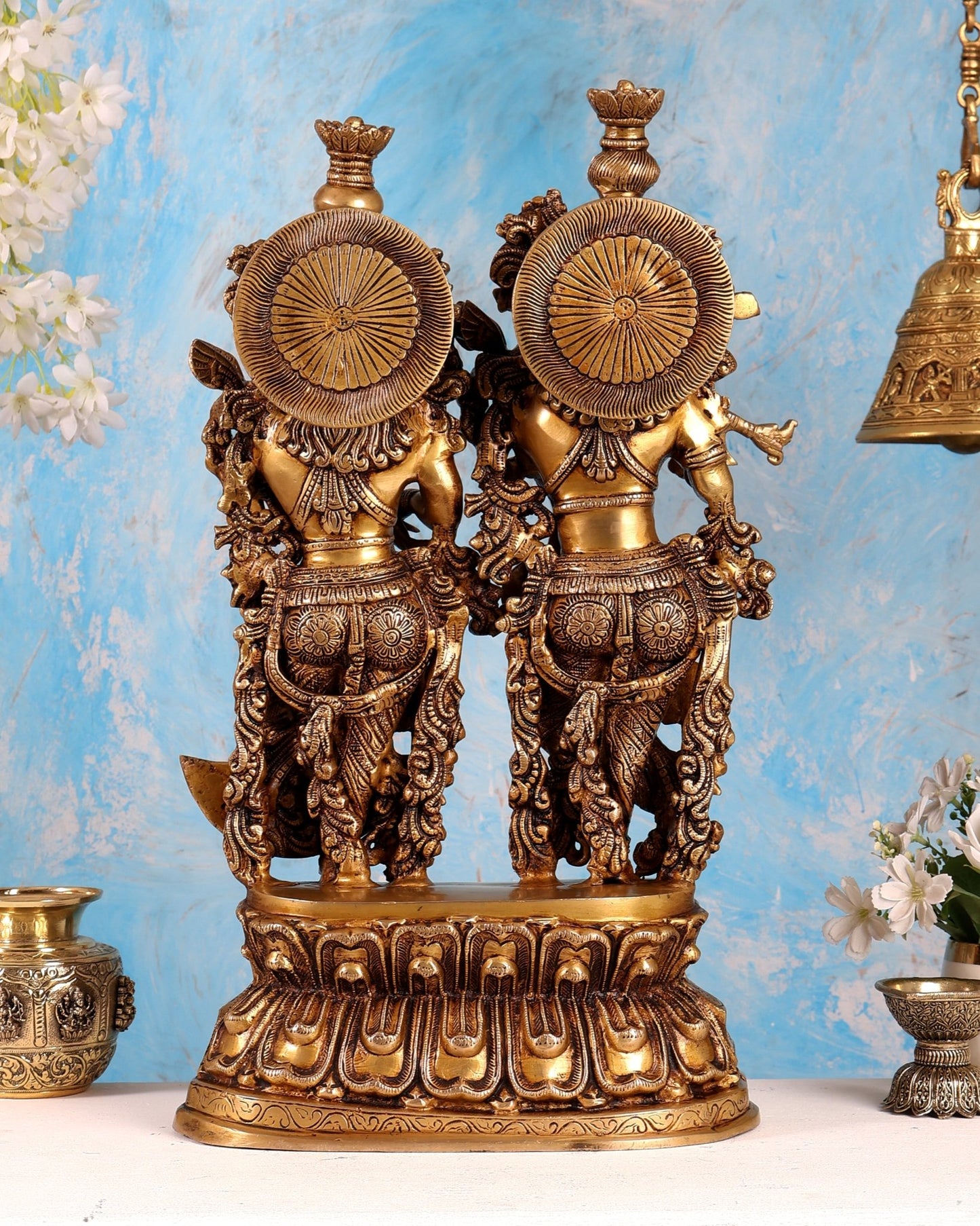 Brass Large Radha Krishna Statue on Same Base – Enhanced Carvings Divine Sculpture (21 Inches) - Budhshiv.com