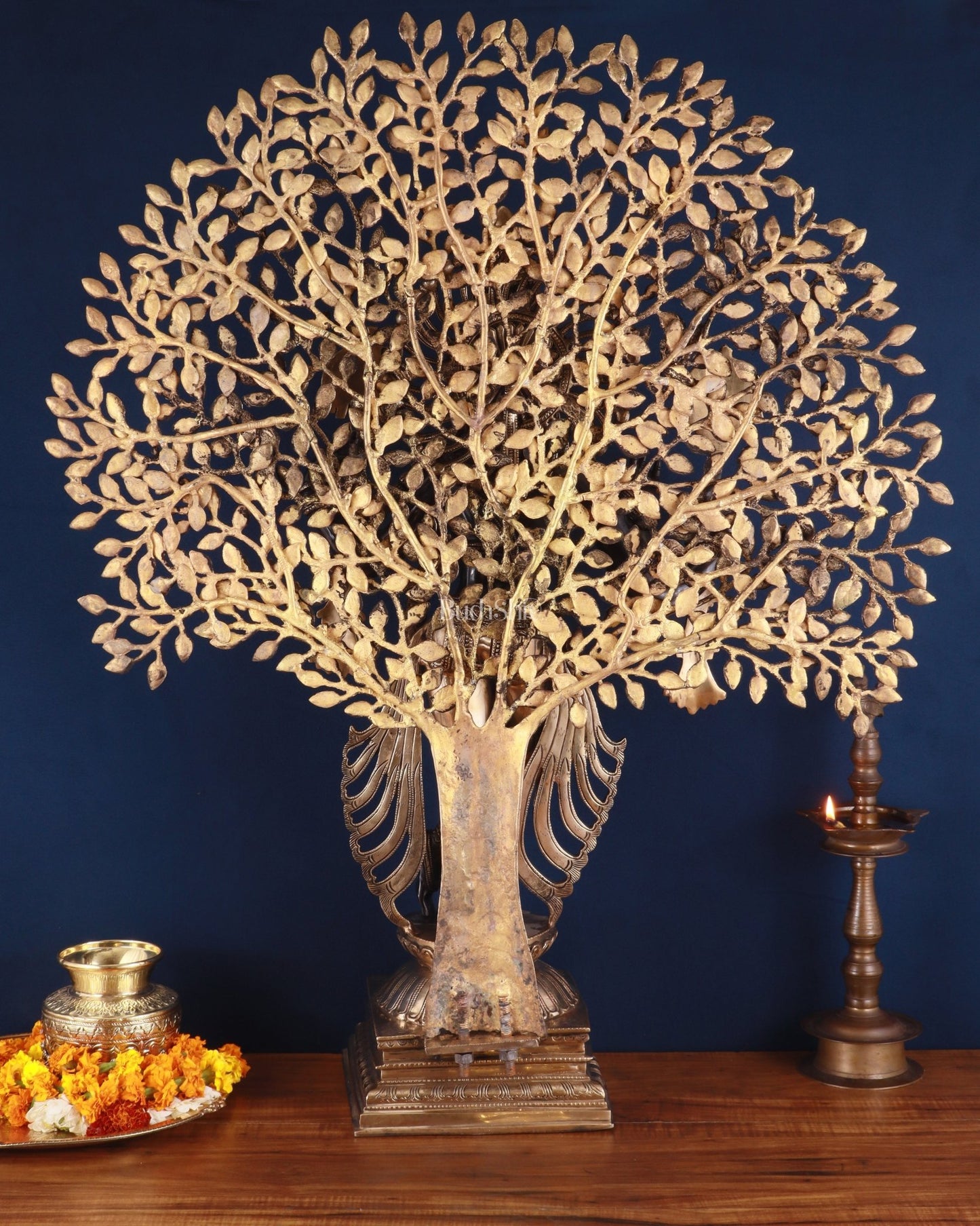 Brass Lord Krishna with Kalpavriksha Statue – Black Edition, 37.2 Inch, 35.2 Kg - Budhshiv.com