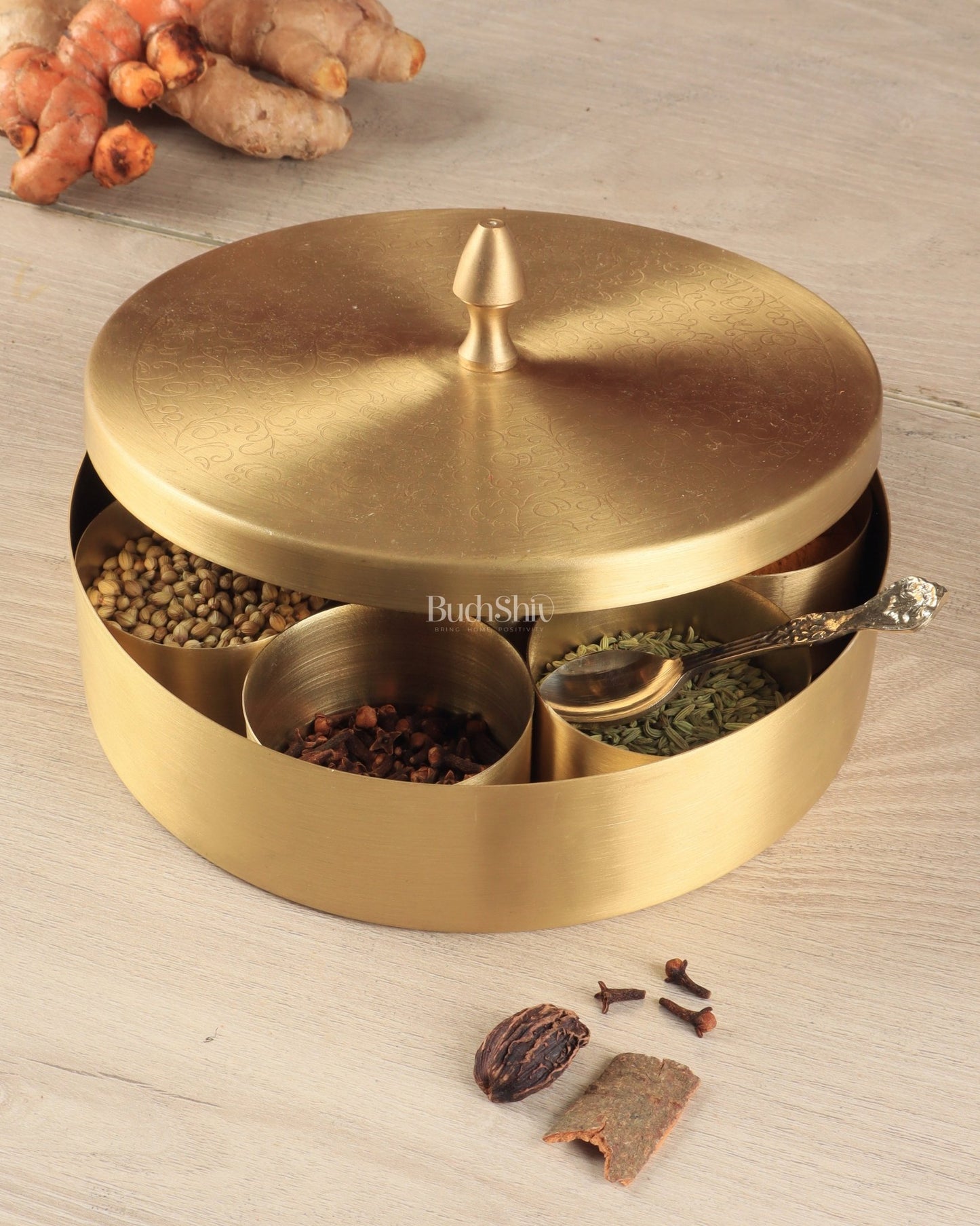Brass Masala Box Daani – Round Spice Container, 3"x7"x7" - Budhshiv.com