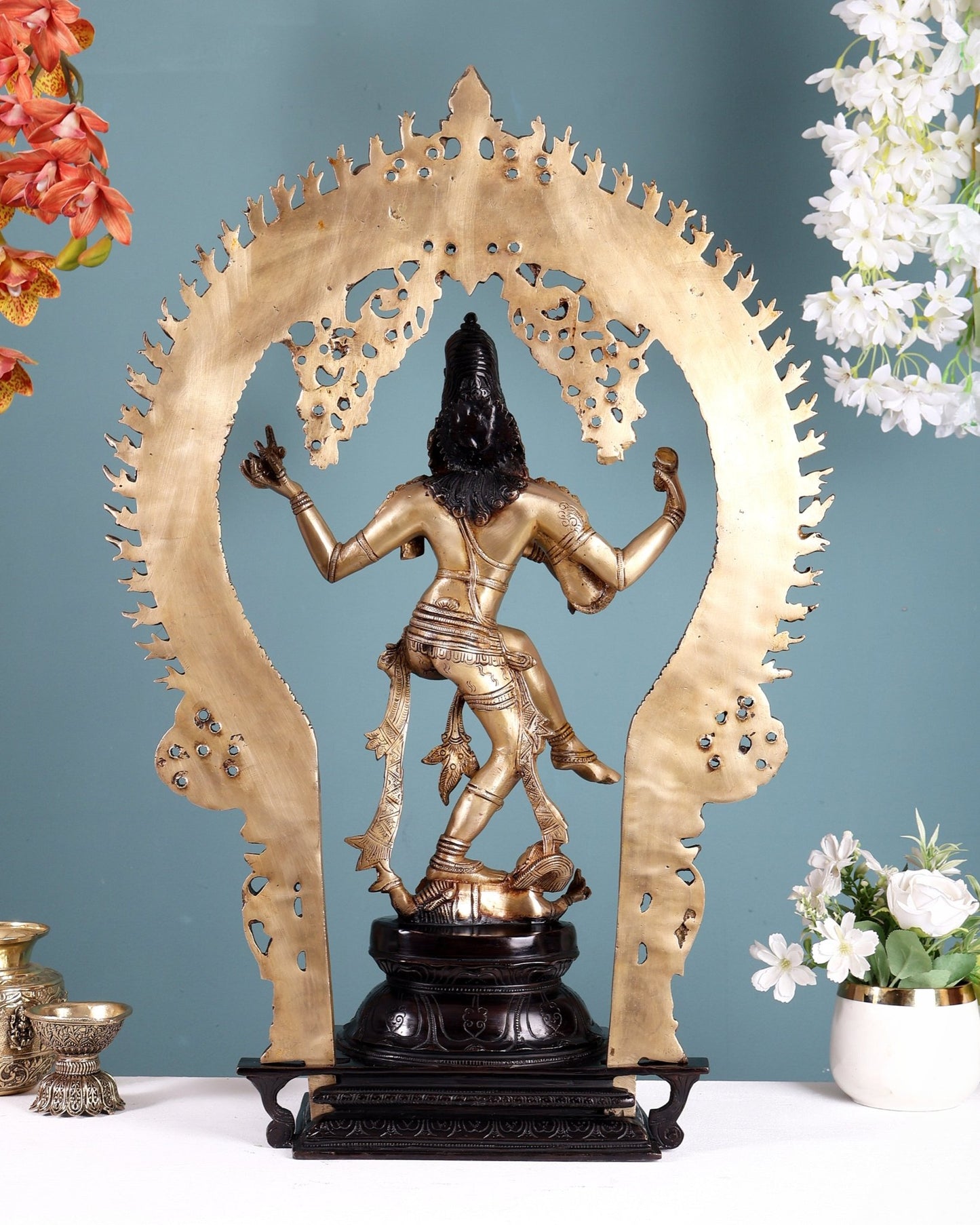 Brass Nataraja Statue with temple arch - 26 Inch three tone - Budhshiv.com