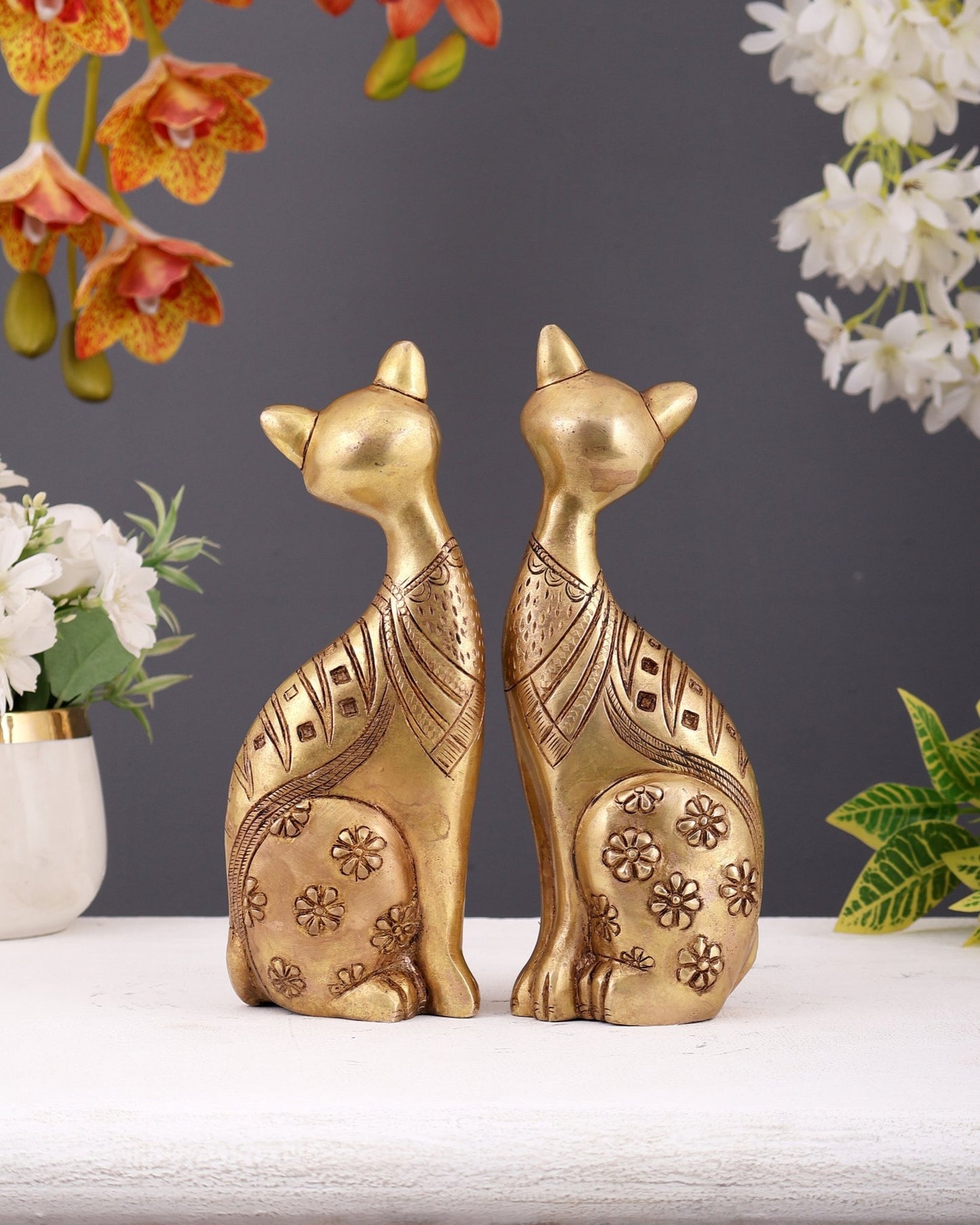 Brass Pair of Cats Showpiece – Decorative Table Accent Set (8 Inches) - Budhshiv.com
