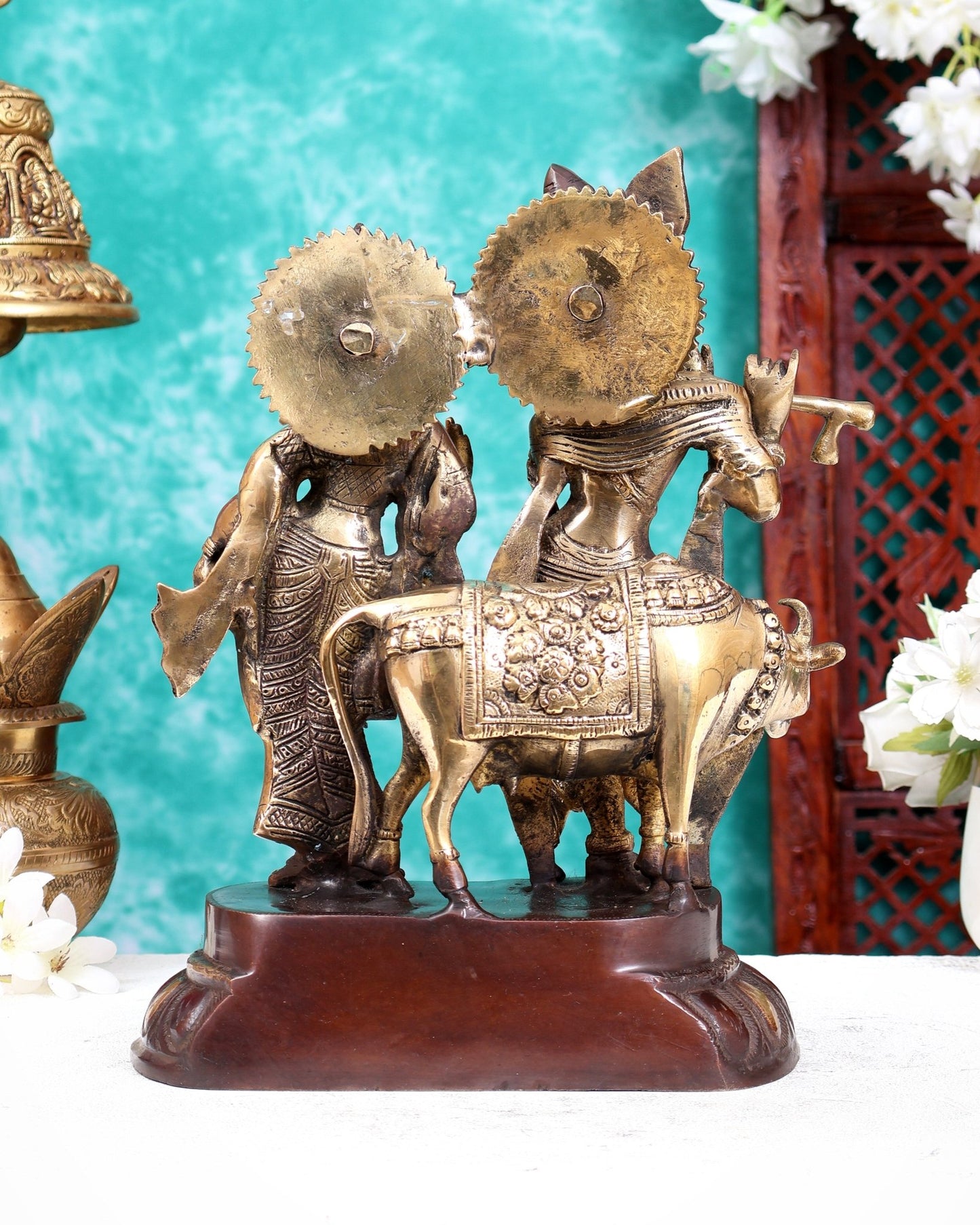 Brass Radha Krishna with Cow Idol – Dual Tone Finish 12.5 inch - Budhshiv.com