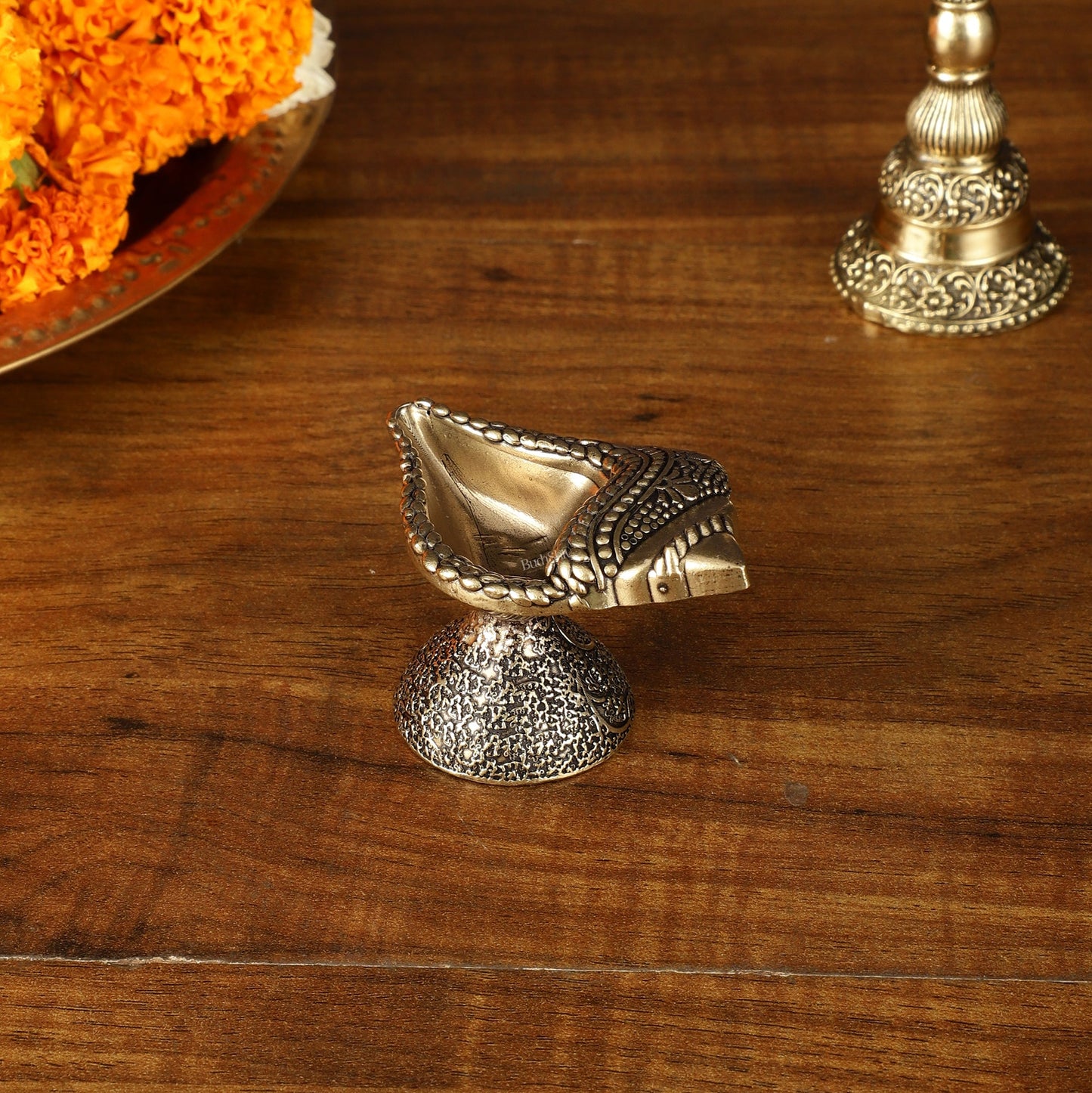 Brass Superfine Shankh Shaped Diya Oil Lamp - 2 Inch, Lightweight - Budhshiv.com