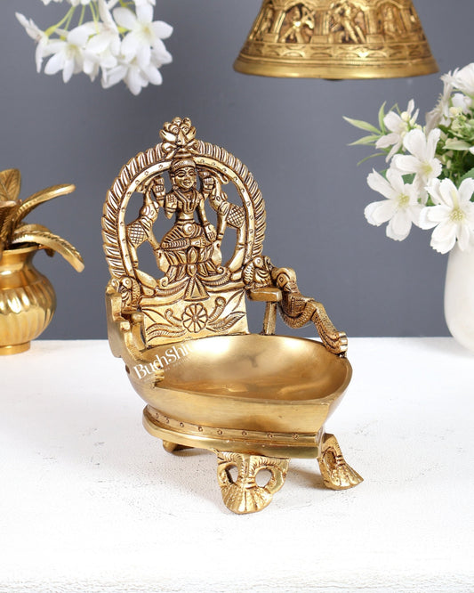 Gajalakshmi Brass Oil lamp 7" - Budhshiv.com