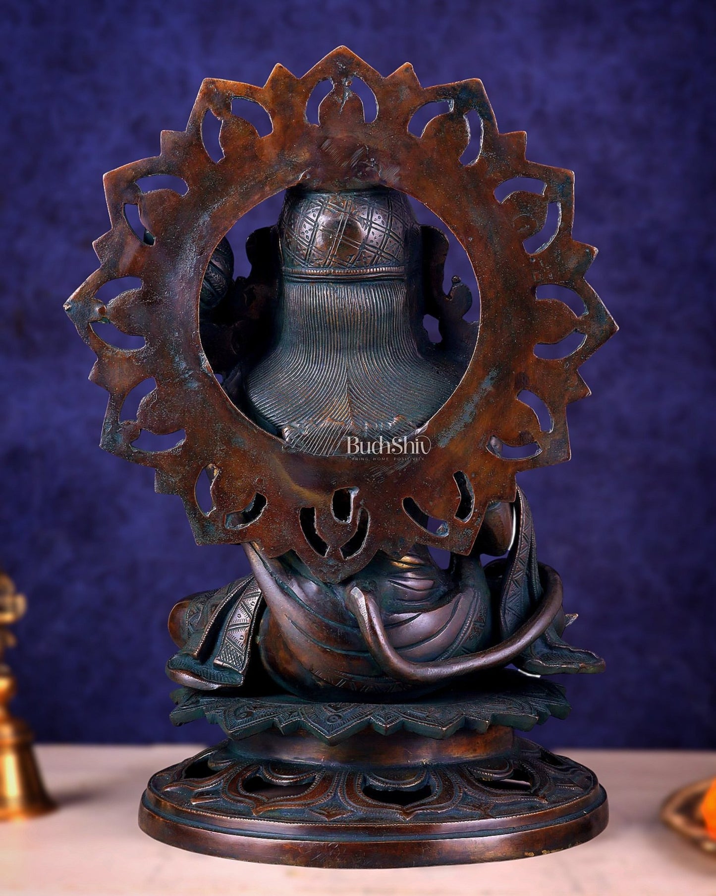 Lord Hanuman Statue - 18 inch Pure Brass Vintage finish - Budhshiv.com