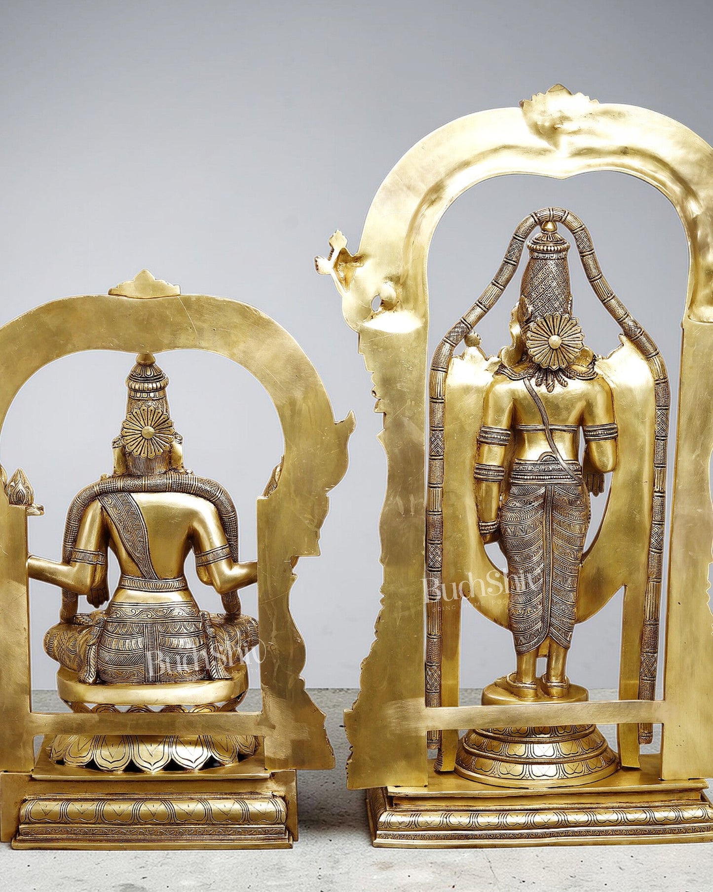Majestic Brass Lord Venkateshwara & Goddess Padmavathi Statues – Temple Pair 40" - Budhshiv.com