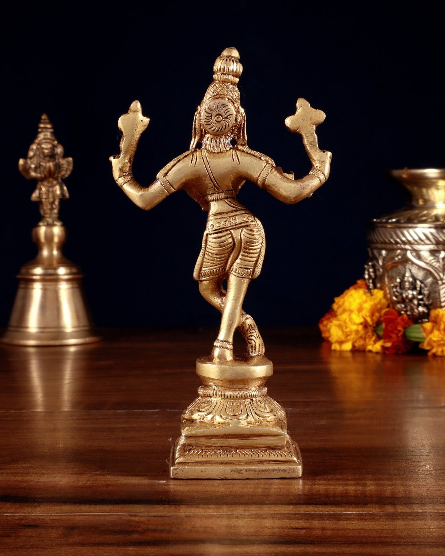 Pure Brass Charbhuja Krishna (Vishnu Roopam) Idol 6" - Budhshiv.com