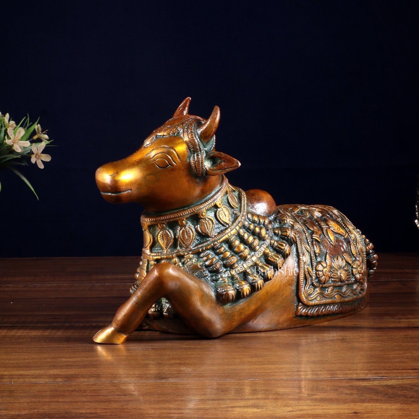 Pure Brass Engraved Nandi Statue – 10" Double chola - Budhshiv.com