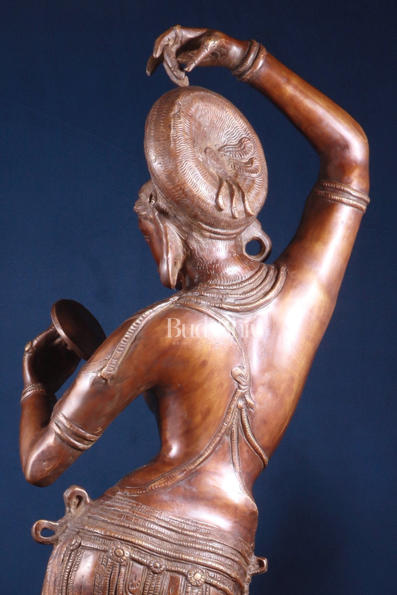 Pure Brass Lady Holding Mirror Sculpture – Chola Style, 38 Inch - Budhshiv.com