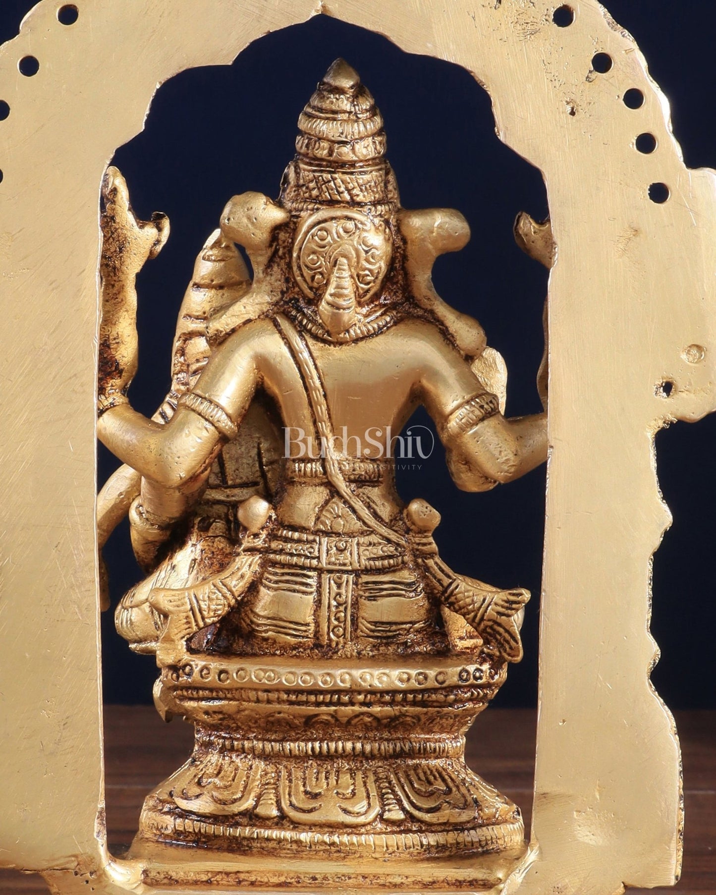 Pure Brass Lord Narsimha with Goddess Lakshmi – 7.8" x 2.7" x 5.1" | Divine Protection & Prosperity - Budhshiv.com