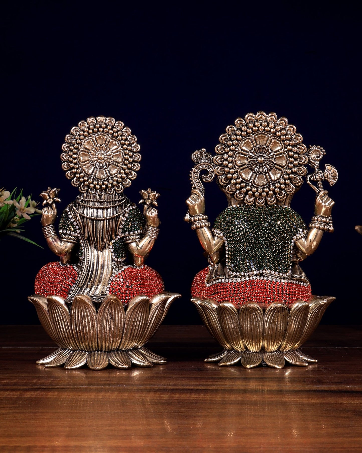 Pure Brass Superfine Ganesha Lakshmi Idol Set – Available in 4, 6 & 8 Inch jewellers artwork - Budhshiv.com