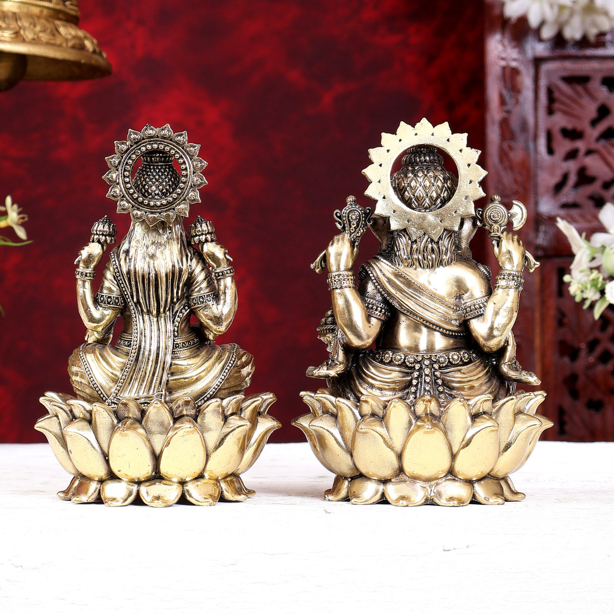 Brass Superfine Ganesh Lakshmi Idols Cross-Legged on Lotus Base 5 inch