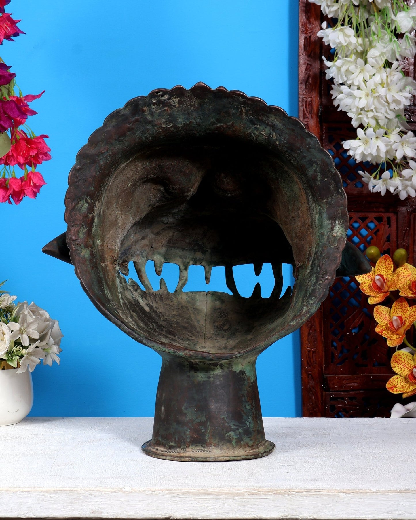 Vintage Brass Lord Hanuman Face Bust Statue | Pure Brass Bajrangbali Mukha 16 inch antique tone - Budhshiv.com