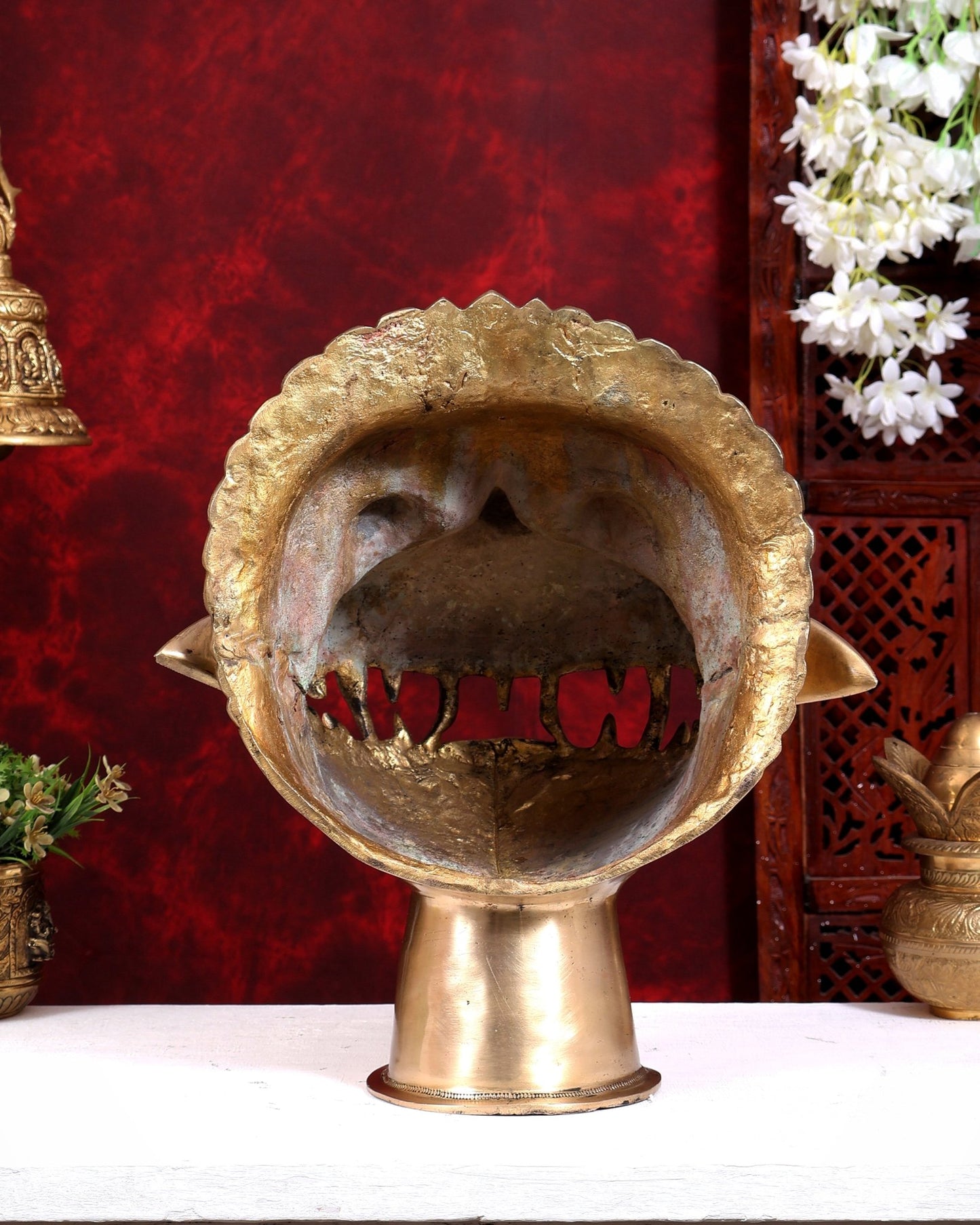 Vintage Brass Lord Hanuman Face Bust Statue | Pure Brass Bajrangbali Mukha | Grand Temple Sculpture 16 inch - Budhshiv.com