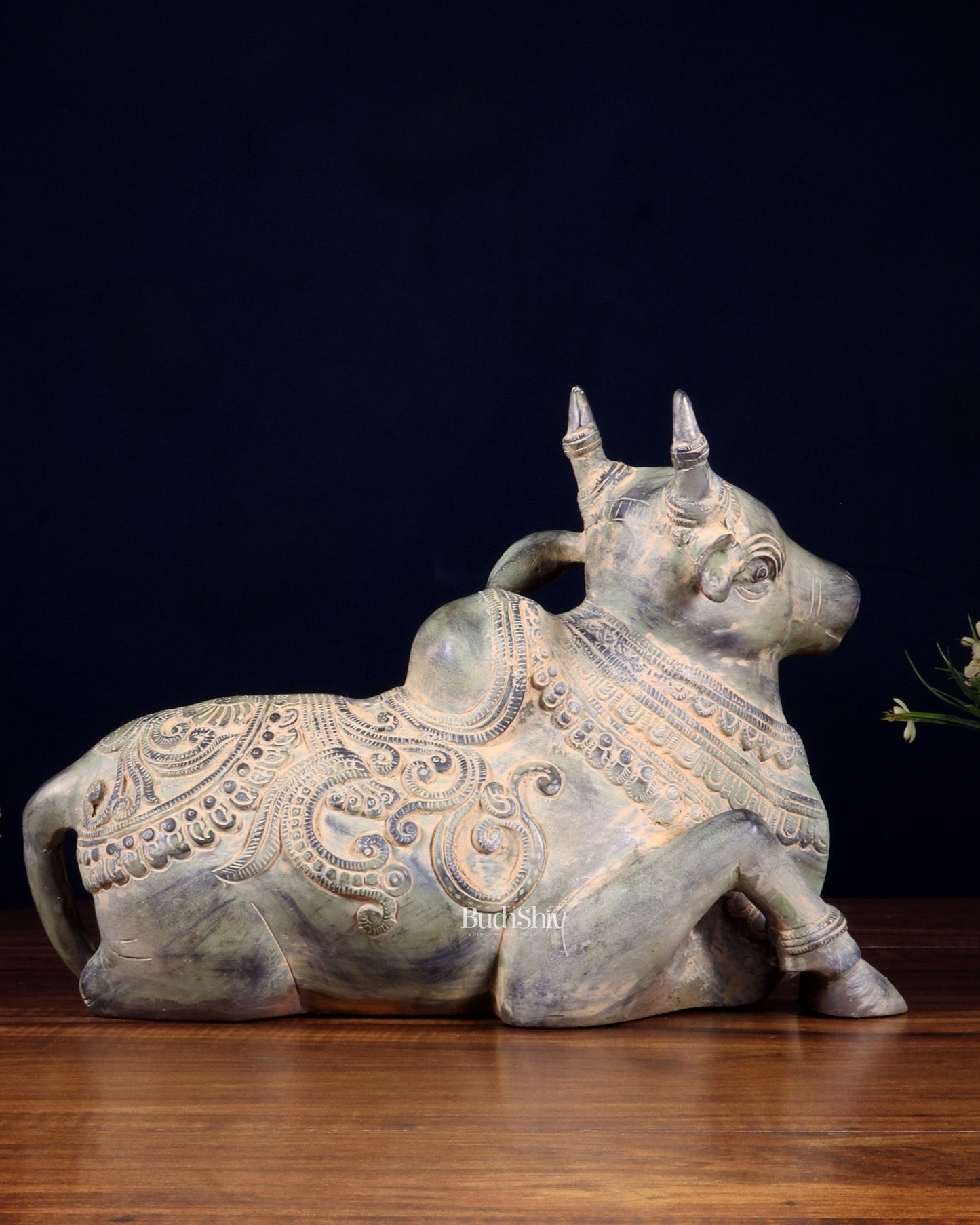 Vintage Pure Brass Nandi Statue – Sand Patina Finish | 13 inch - Budhshiv.com