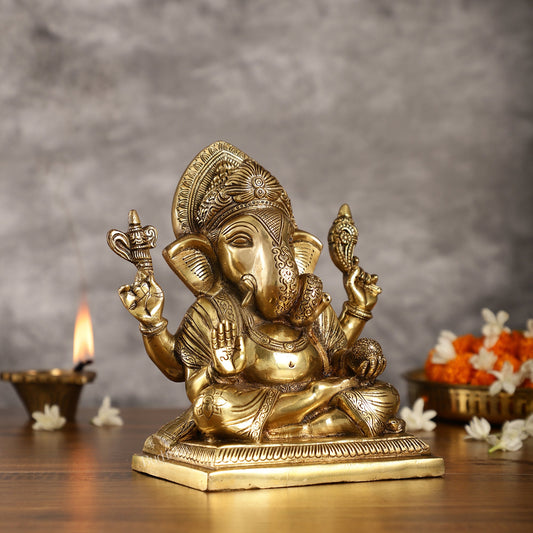 Brass Superfine Dagdusheth Ganapati Idol | Height 8.5 inch - Budhshiv.com
