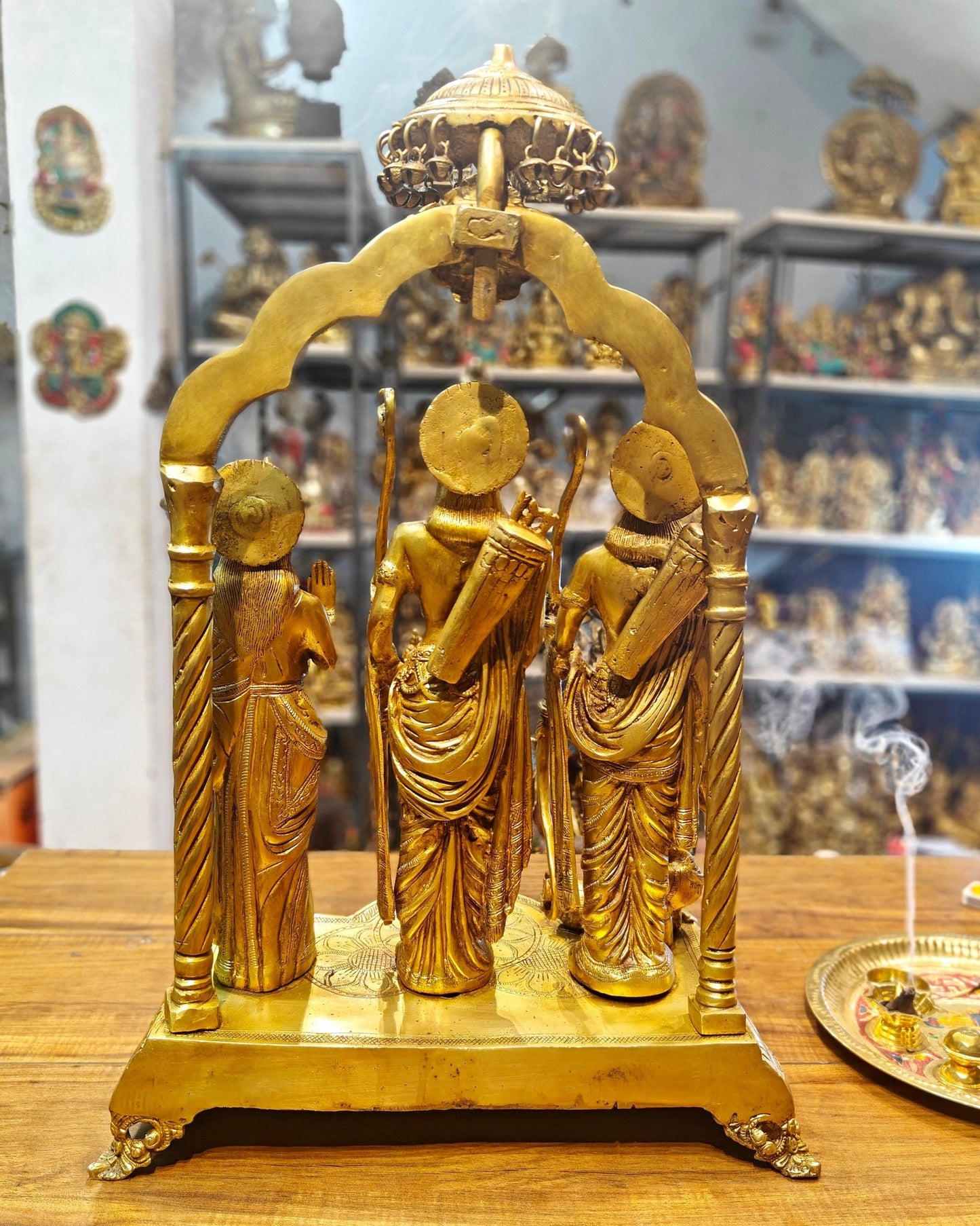 Majestic Ram Darbar Brass Idol 25 inch - Budhshiv.com