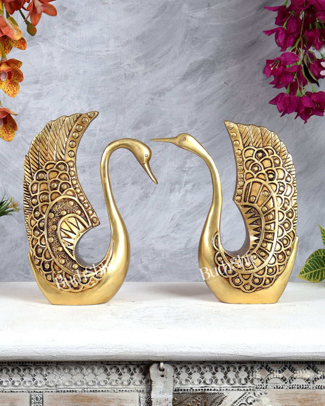 Brass vs Bronze vs Panchdhatu — Which Metal is Best for Your Pooja Room? - Budhshiv.com