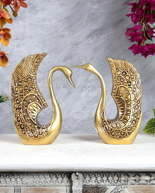Brass vs Bronze vs Panchdhatu — Which Metal is Best for Your Pooja Room? - Budhshiv.com