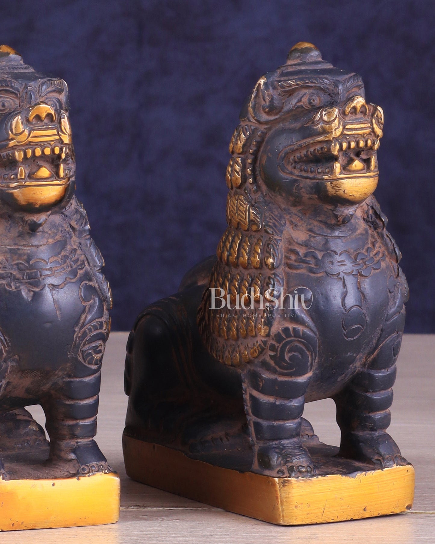 Brass Tibetan Snow Lion Pair – vintage Brass patina