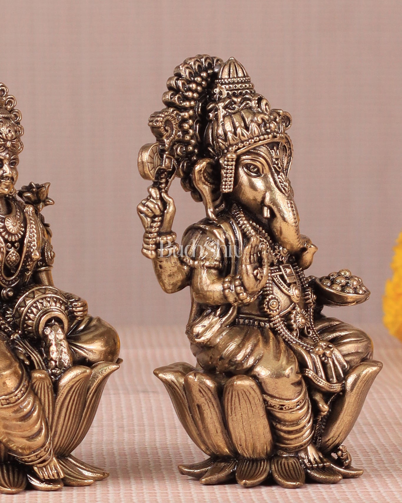 Brass Superfine Ganesh Lakshmi Idols - 4 Inch