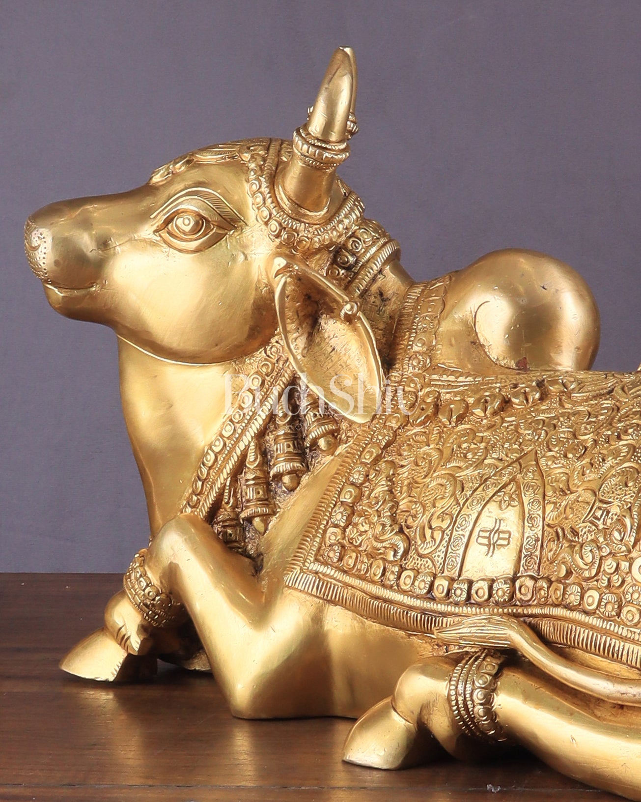 Pure Brass Superfine Nandi with Shiv Ling Carving | 14"