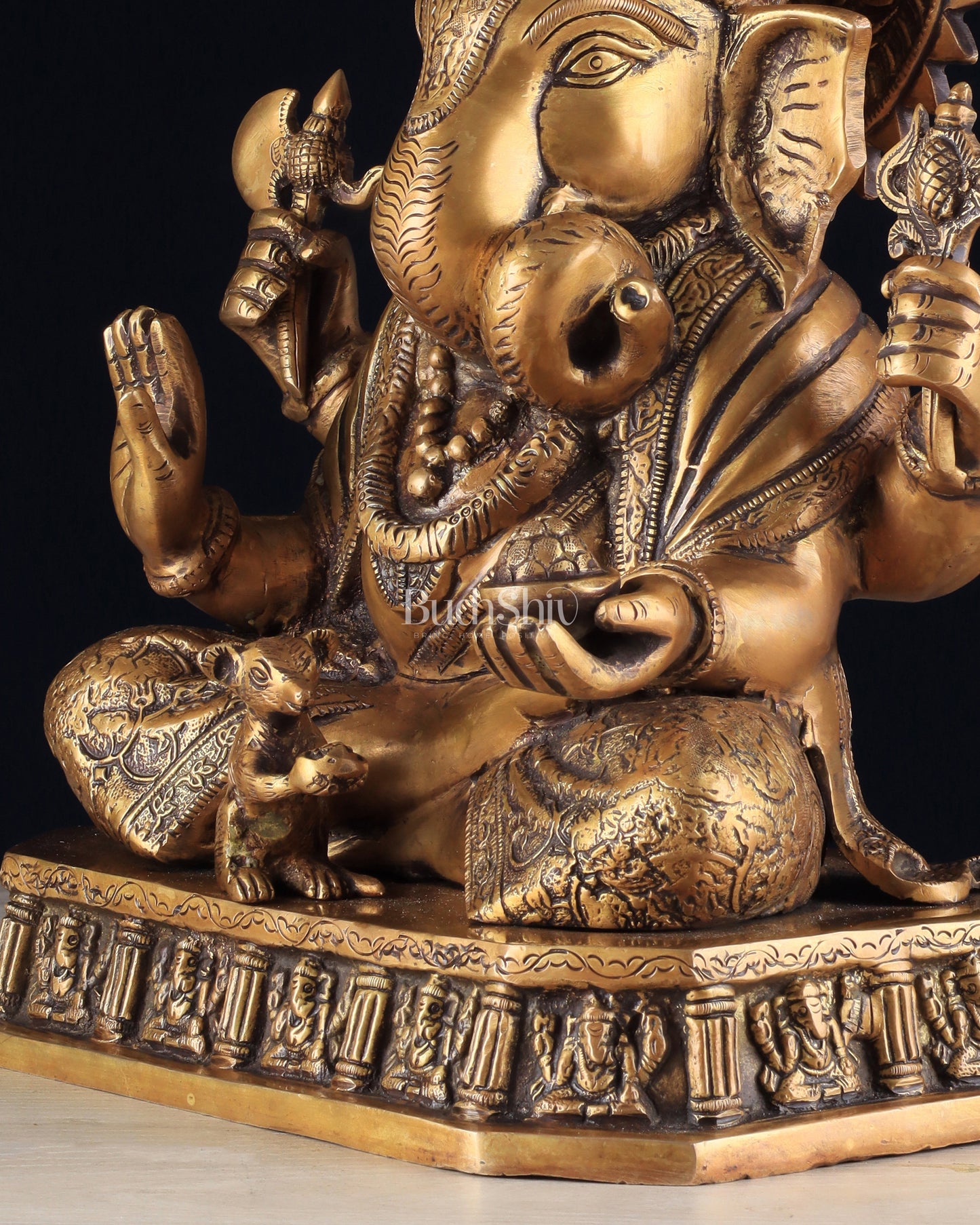 Brass Dagduseth Ganapati Statue – Divine Ganesh Idol (13.5 Inches)