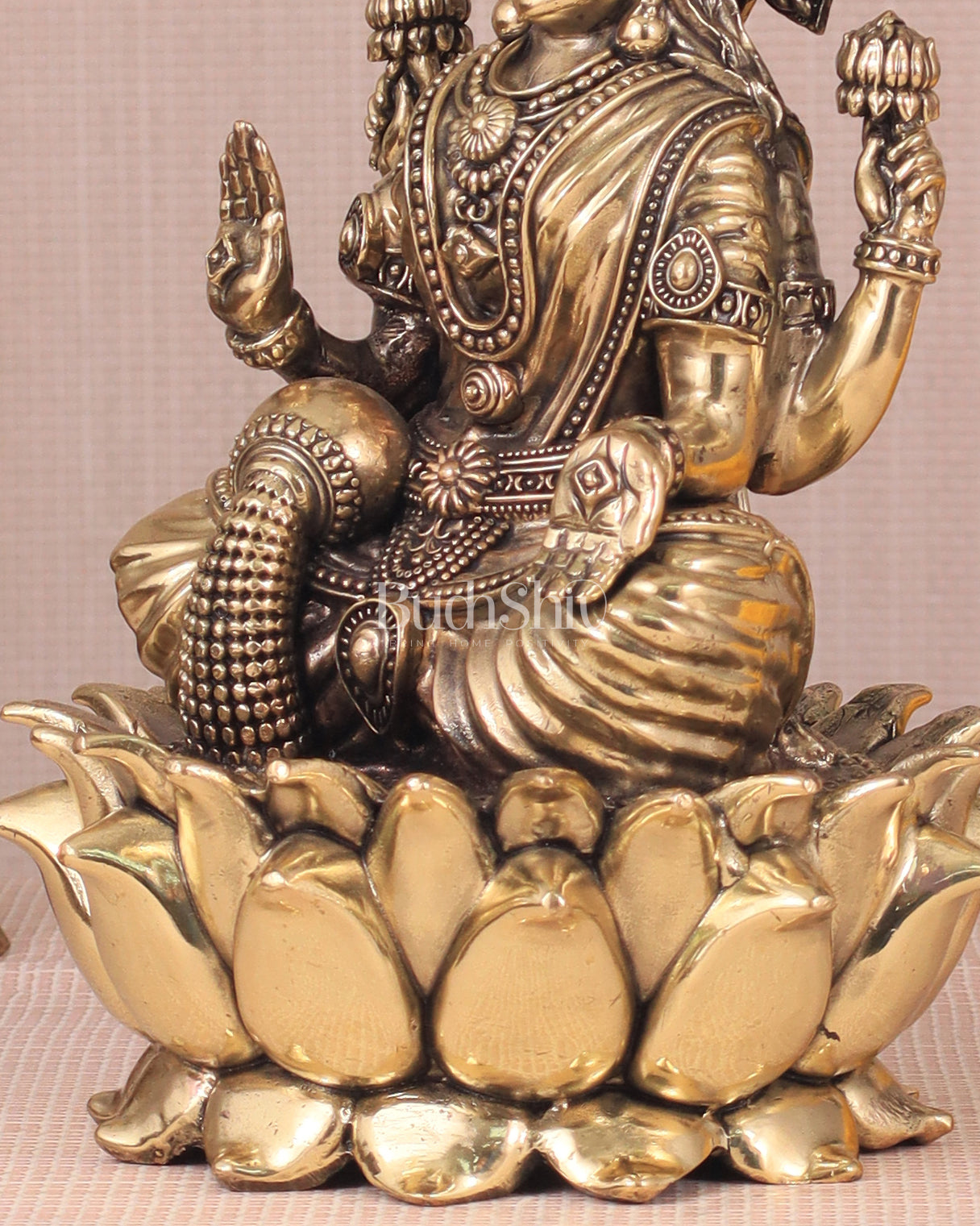 Brass Superfine lakshmi Idol - 8"