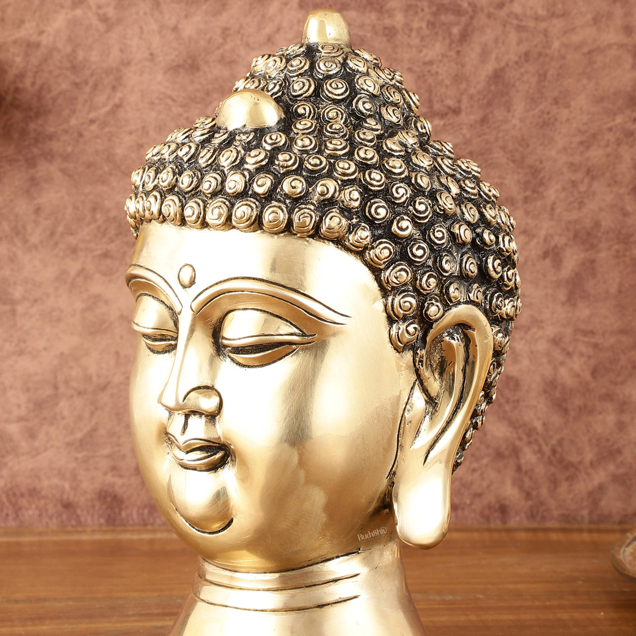 Pure Brass Unique Buddha Head Statue with Mani - 9"