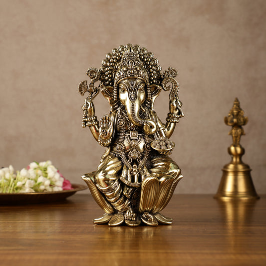 Exquisite Brass Idol of Lord Ganesha | 7.5 Inch