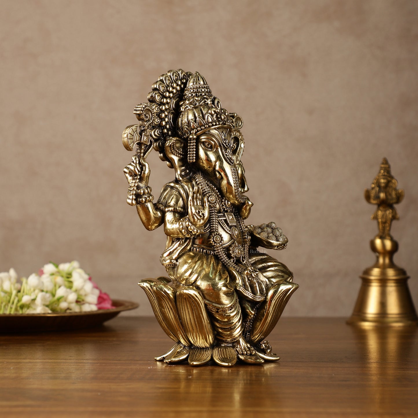 Exquisite Brass Idol of Lord Ganesha | 7.5 Inch