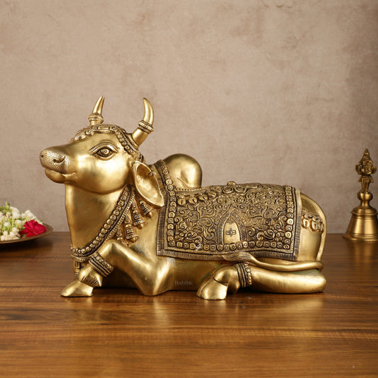 Pure Brass Superfine Nandi with Shiv Ling Carving | 14x10 Inch