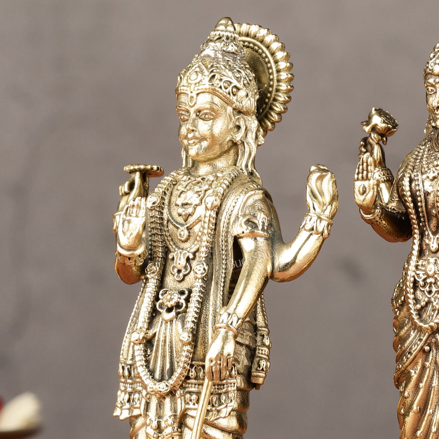 Brass Intricate Standing Vishnu lakshmi idols 6"