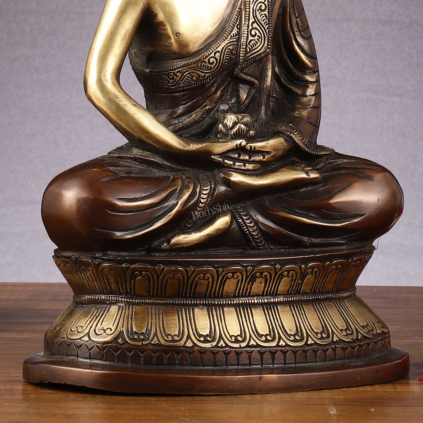 Handcrafted Meditation brass Buddha Idol - Brown Gold 12 inch