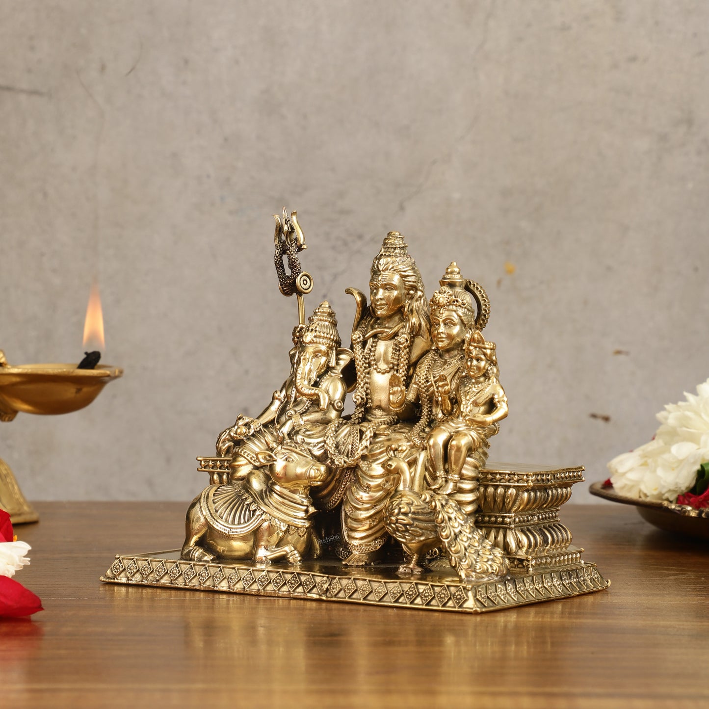 Pure Brass Superfine Shiv Parivar Idol - 5 in Height