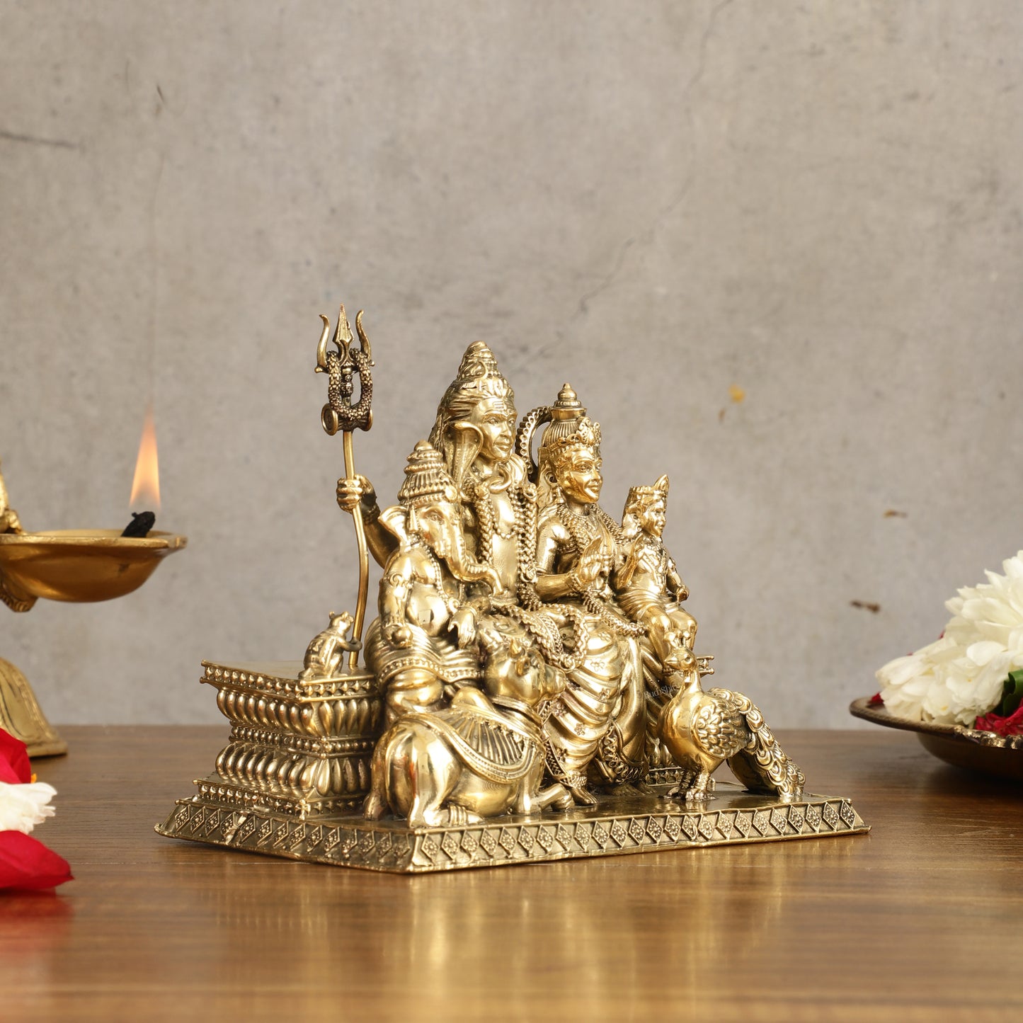 Pure Brass Superfine Shiv Parivar Idol - 5 in Height