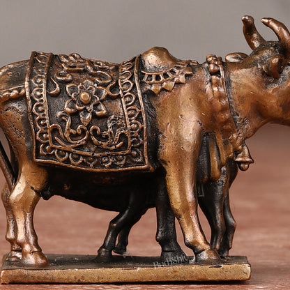 Pure Copper kamdhenu cow Gomatha Vigaraha - with Calf Idol, 2"