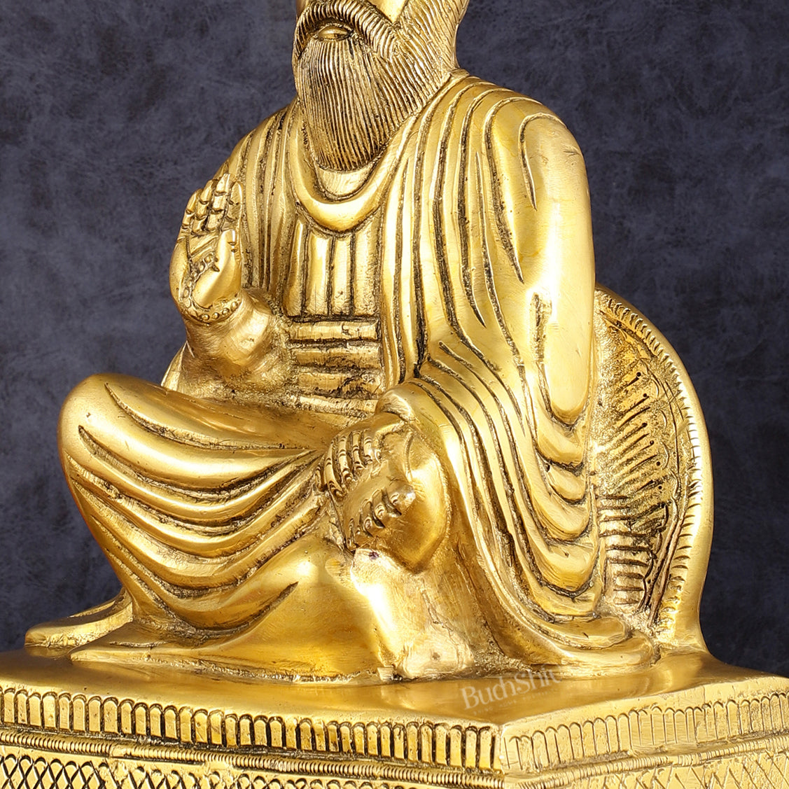 Brass Baba Guru Nanak Dev Ji Statue - Sacred Sikh Religious Sculpture 11 inch