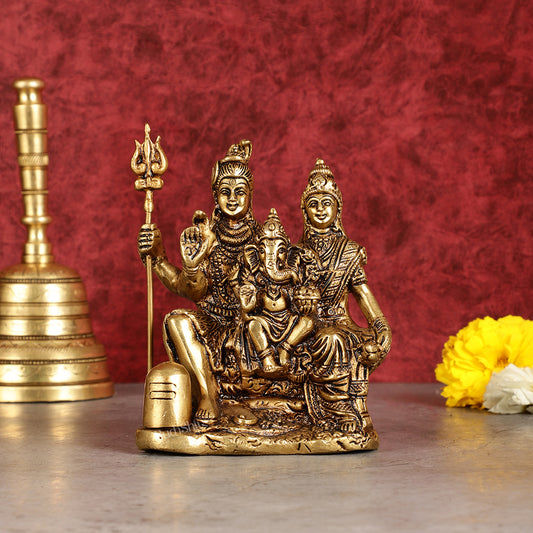 Pure brass superfine Lord Shiva, Parvati and Ganesha idol 5.5"