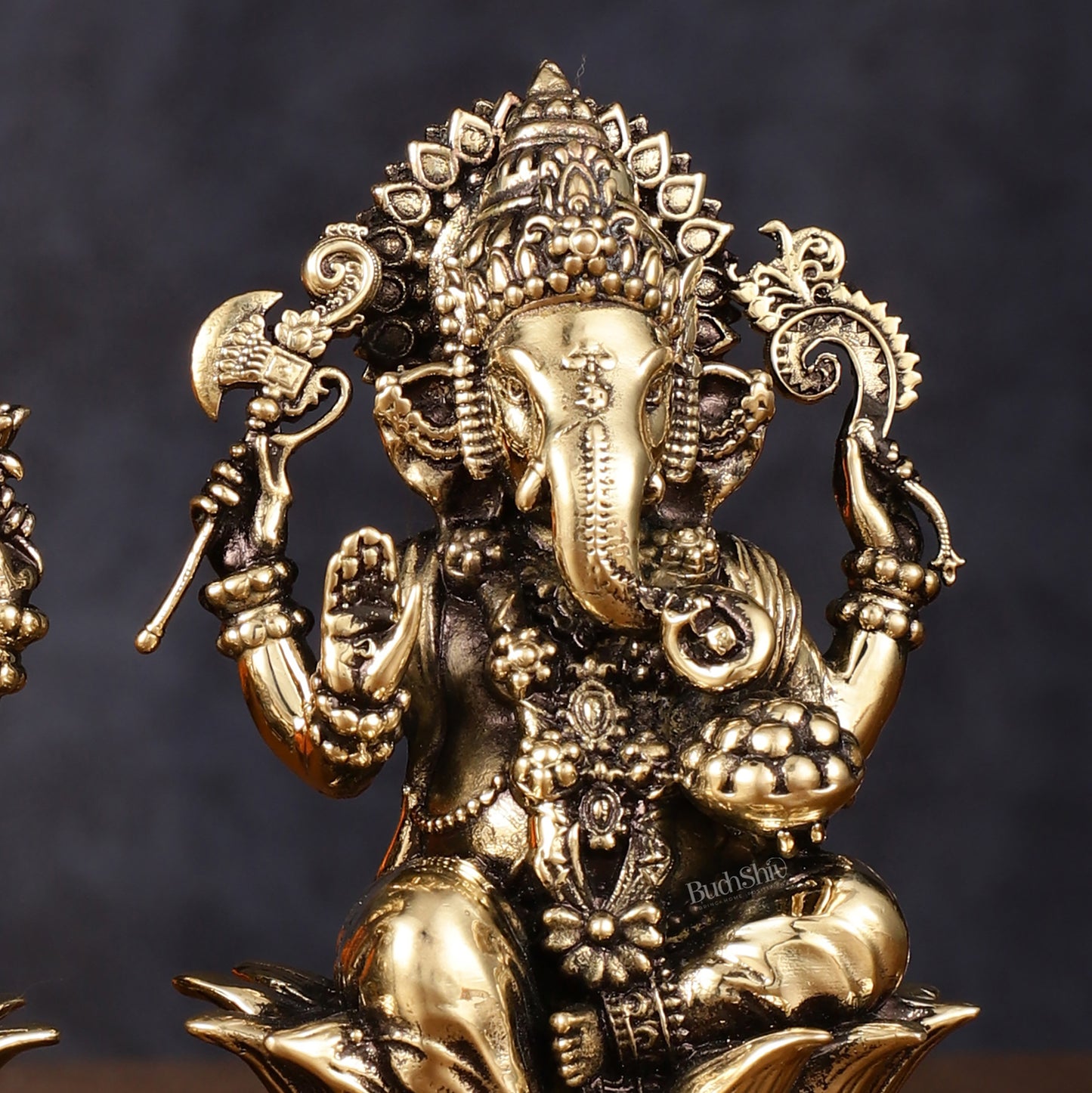 Brass Superfine Ganesh Lakshmi Idols - 4 Inch