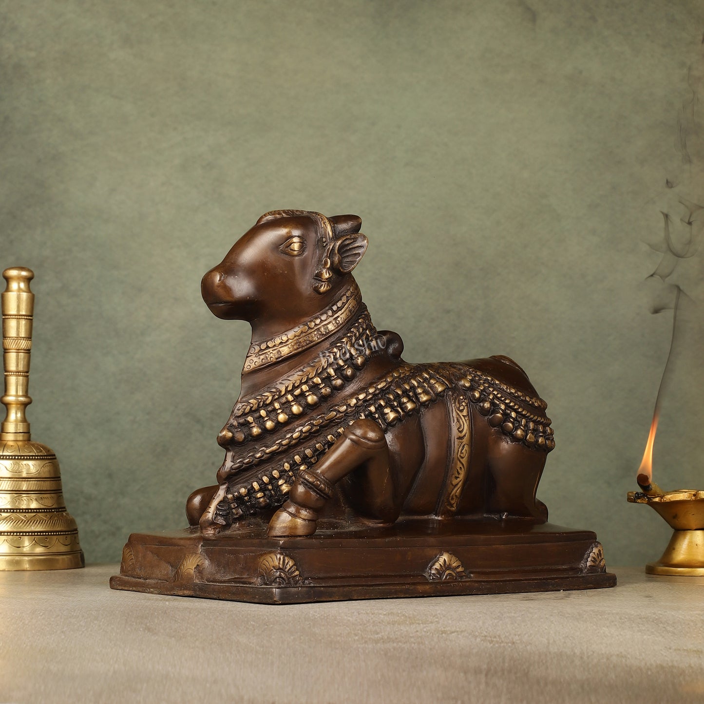 Brass Nandi Statue - 8 Inch