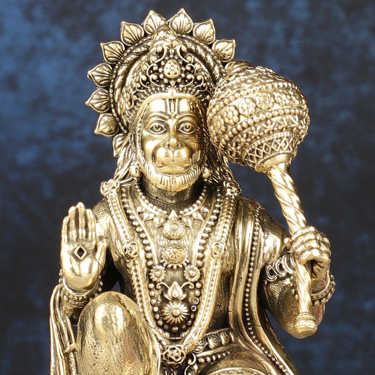 Pure Brass Intricately Crafted Hanuman 6.7 inch